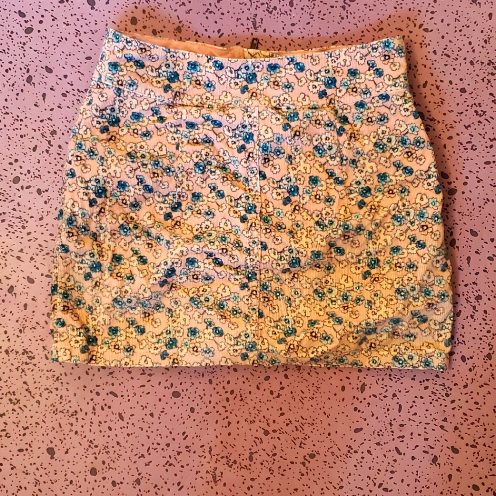 H&M Divided Floral Pink Corduroy Mini Skirt